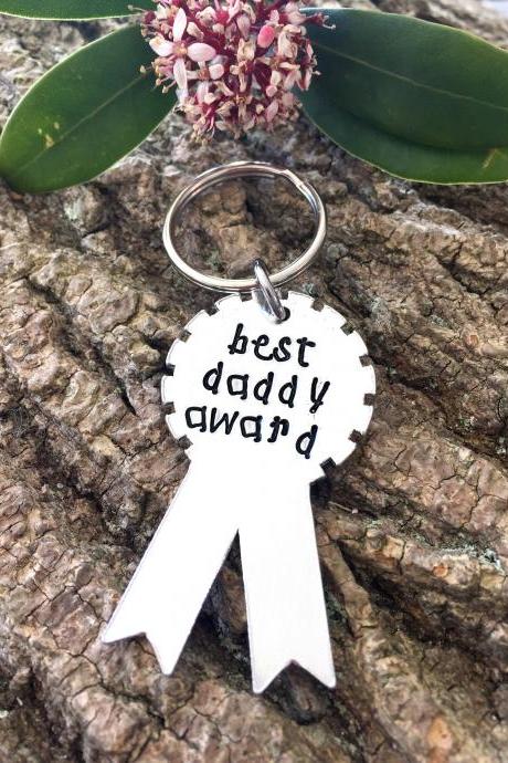 Best Daddy Award, Fathers Day Gift, Daddy Gift, Gift for him, Gift for Daddy, Best Daddy, Fathers Day, Personalised Keyring, Hand Stamped,